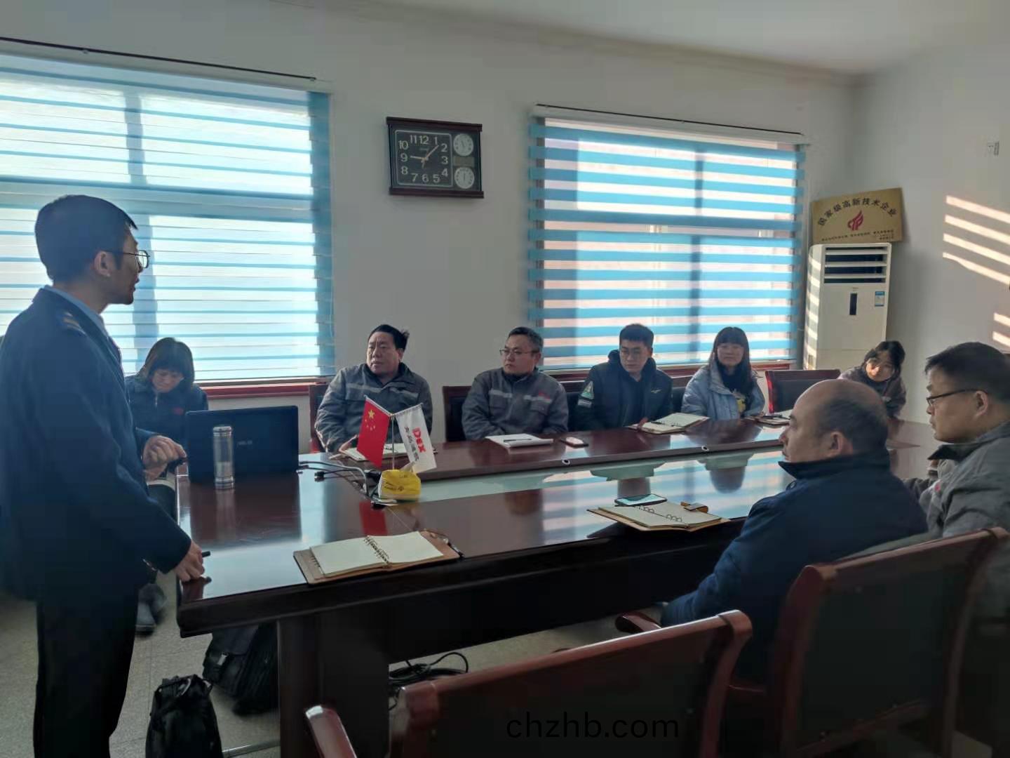 立軸行星(xing)式(shi)攪(jiao)拌機