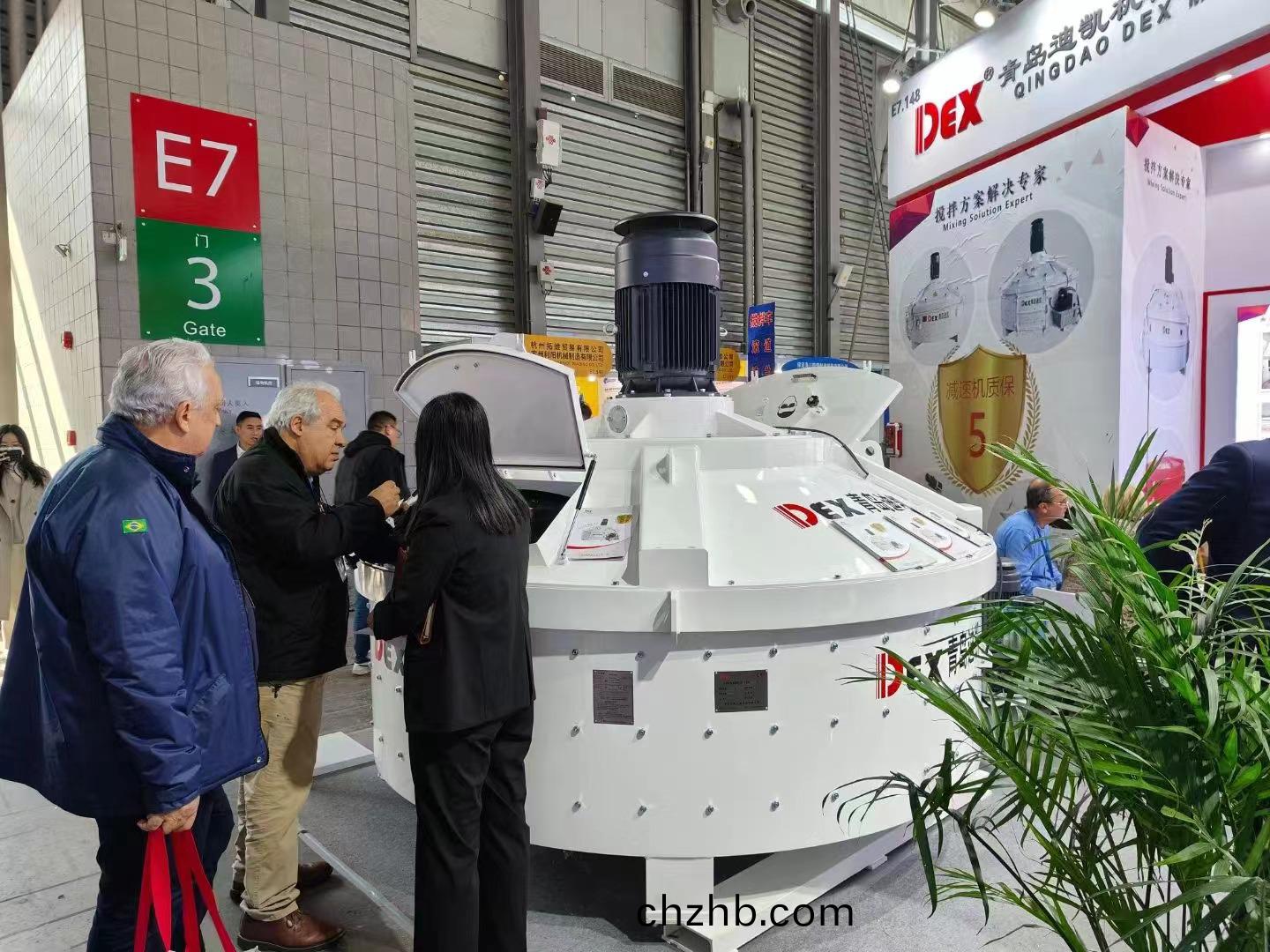 立(li)軸行星式(shi)攪(jiao)拌(ban)機(ji) 立軸(zhou)行星(xing)式(shi)攪拌機(ji)