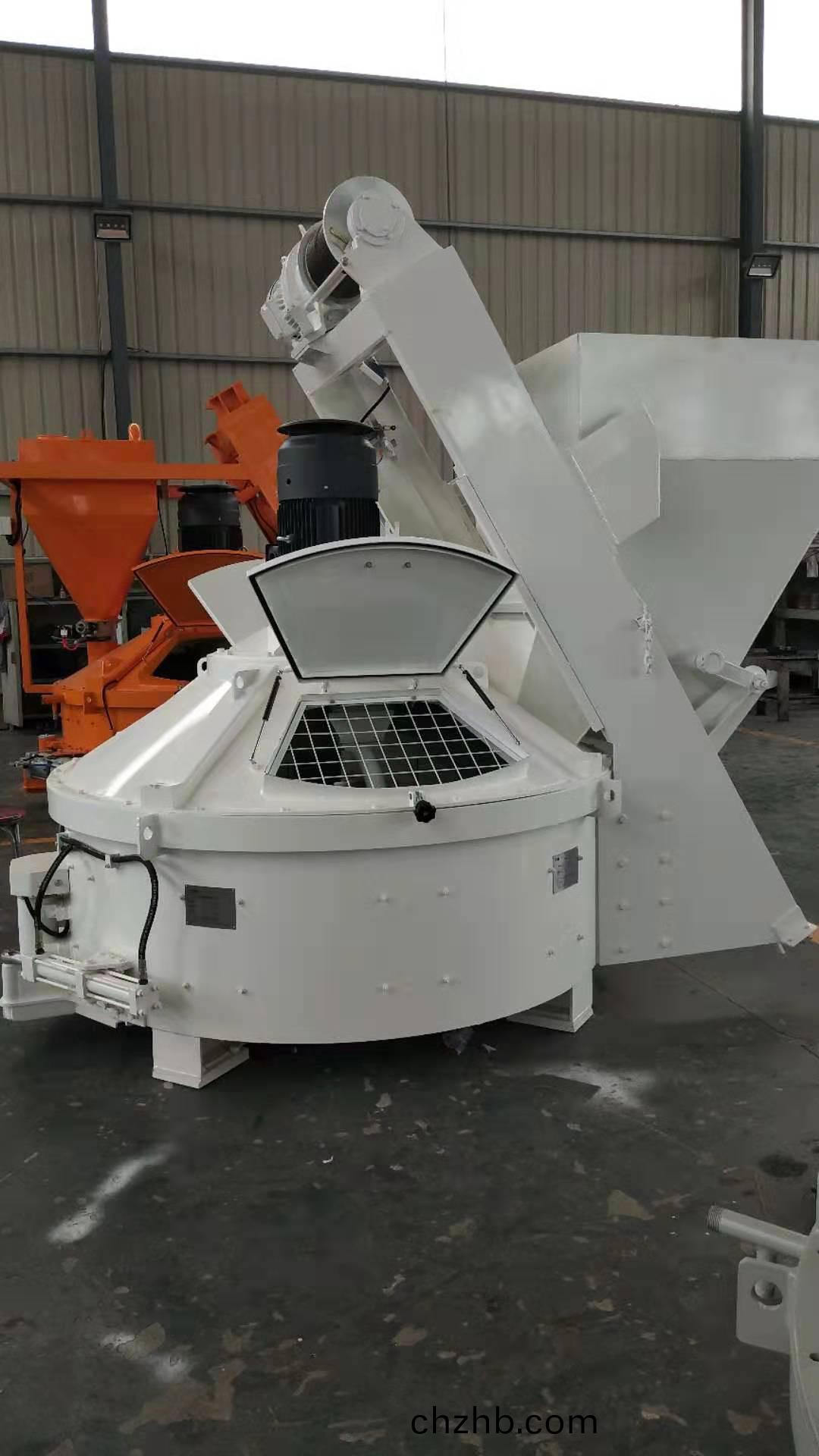 小型(xing)混(hun)凝(ning)土(tu)攪(jiao)拌機(ji)