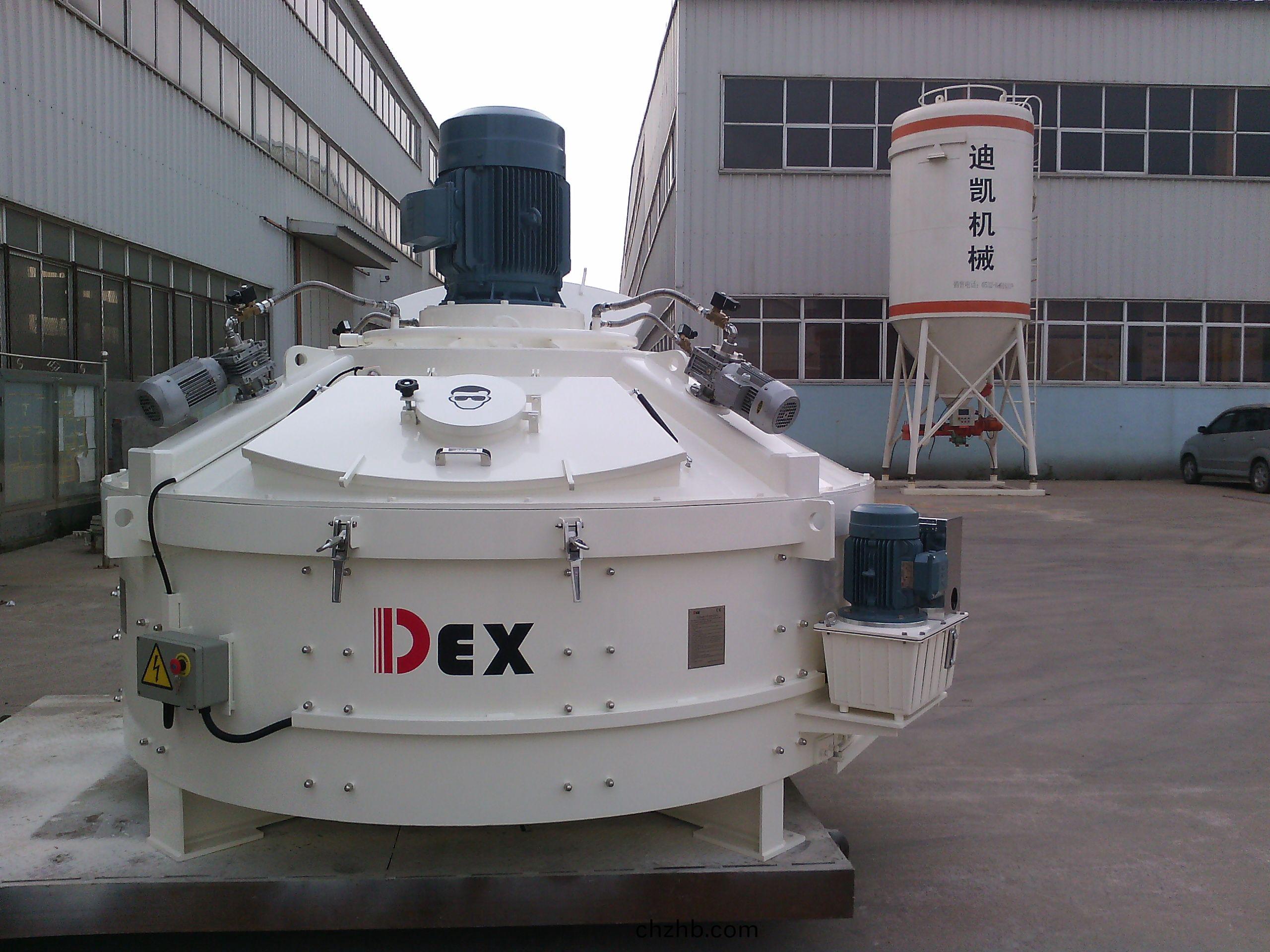 行星(xing)式(shi)立(li)軸混凝土(tu)攪拌機