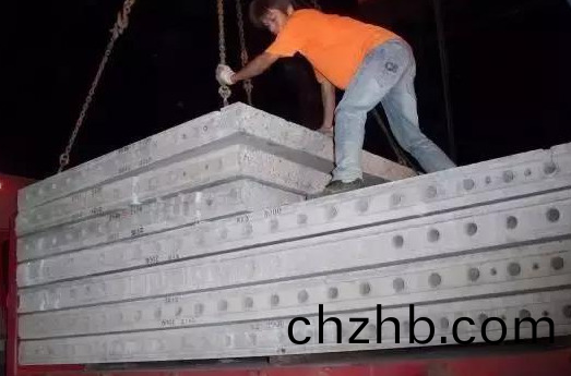 預(yu)製(zhi)空心牆(qiang)  
