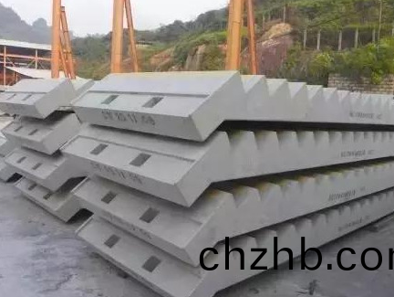 預製成(cheng)品樓(lou)梯(ti)