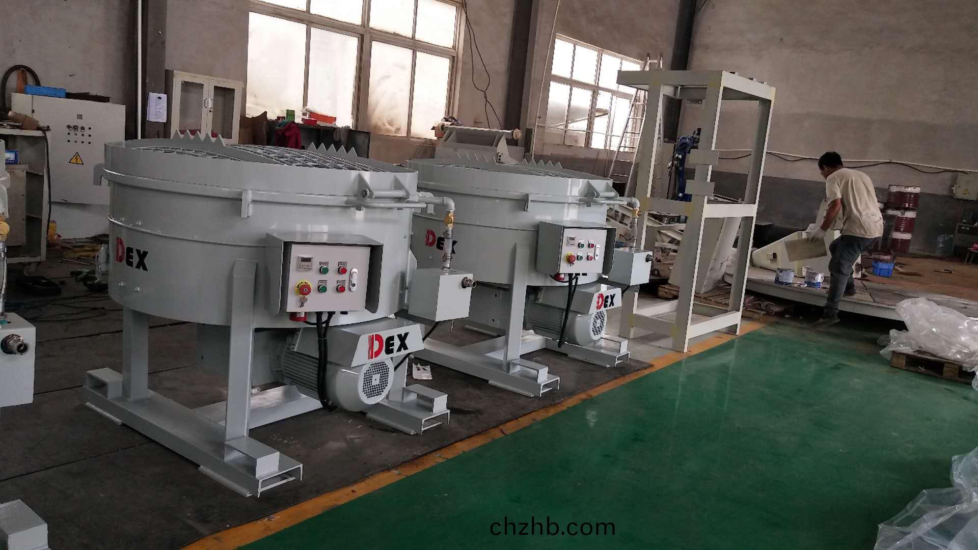 澆(jiao)註(zhu)料攪拌機